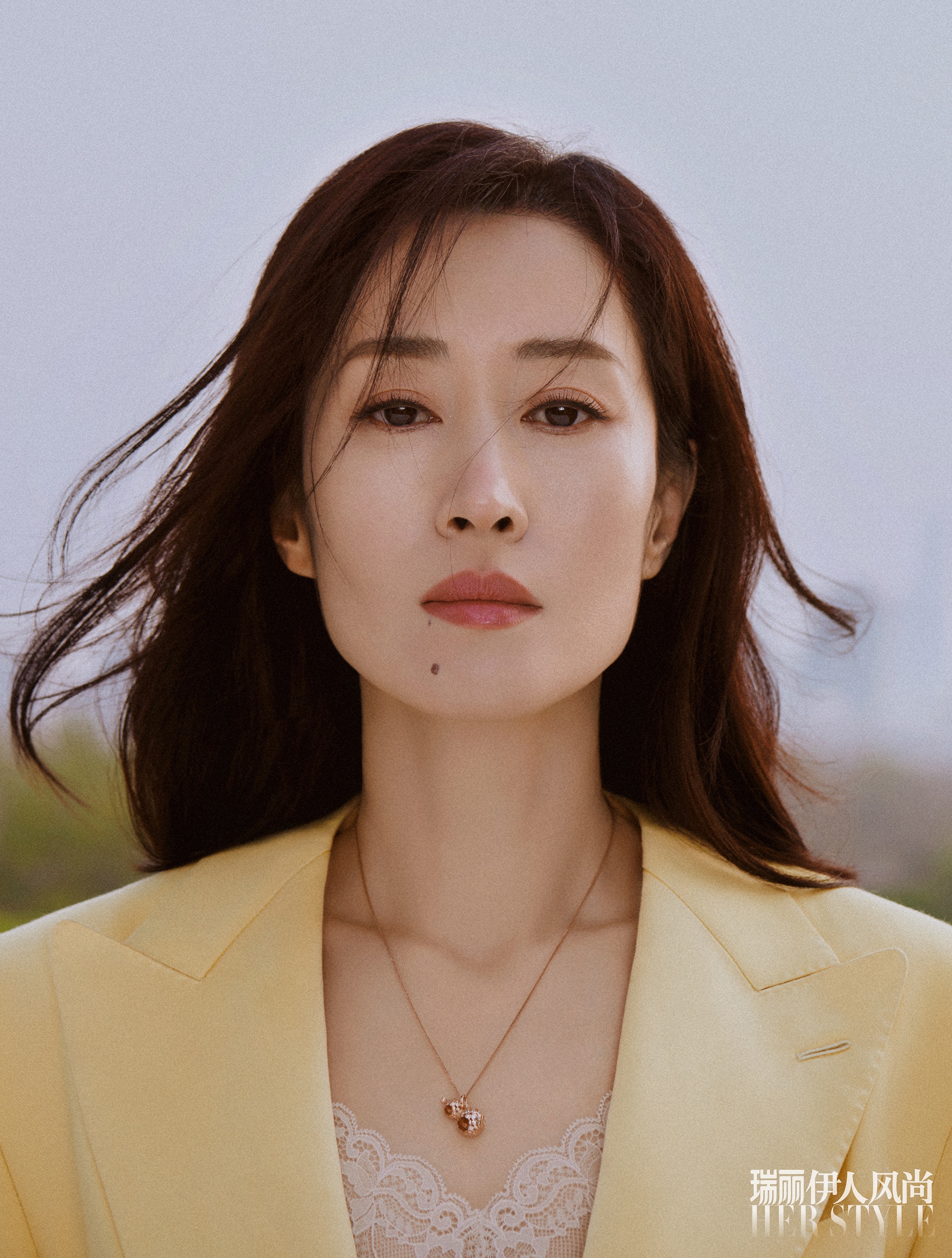 刘敏涛佩戴 CC 卡美珠宝